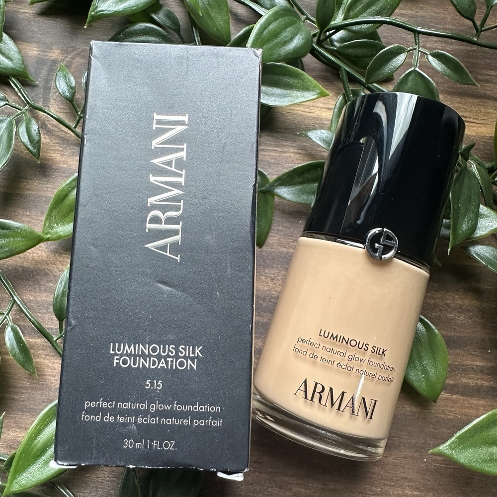 Armani Beauty Luminous Silk Blurring Foundation - 5.15 - Full Size 1 oz NEW BNIB